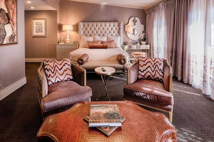 Room 3 of 54