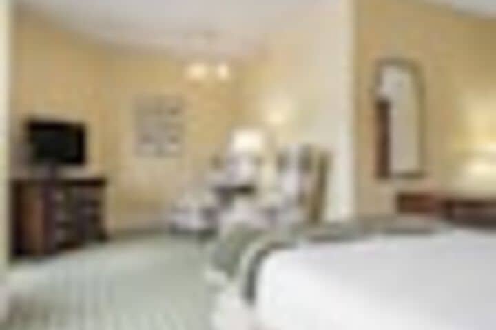 Room 41 of 396