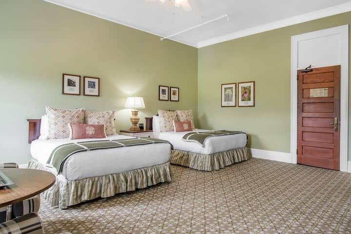 Room 48 of 396