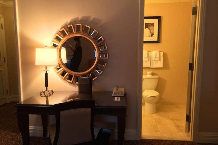 Room 60 of 113
