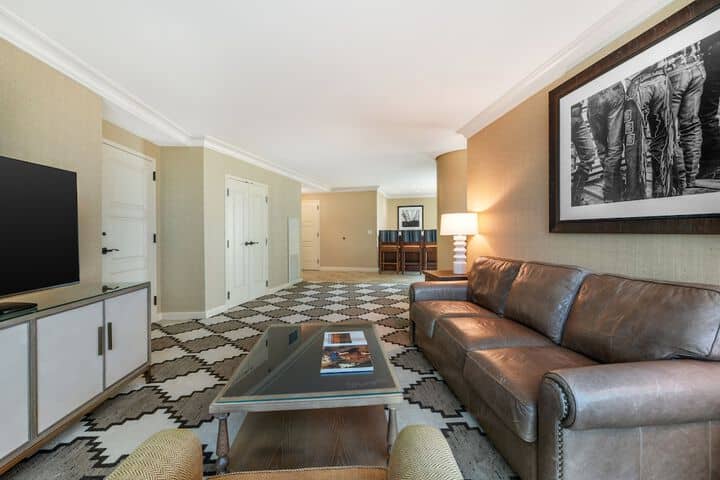 Room 20 of 122