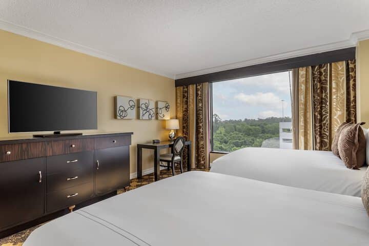 Room 60 of 187