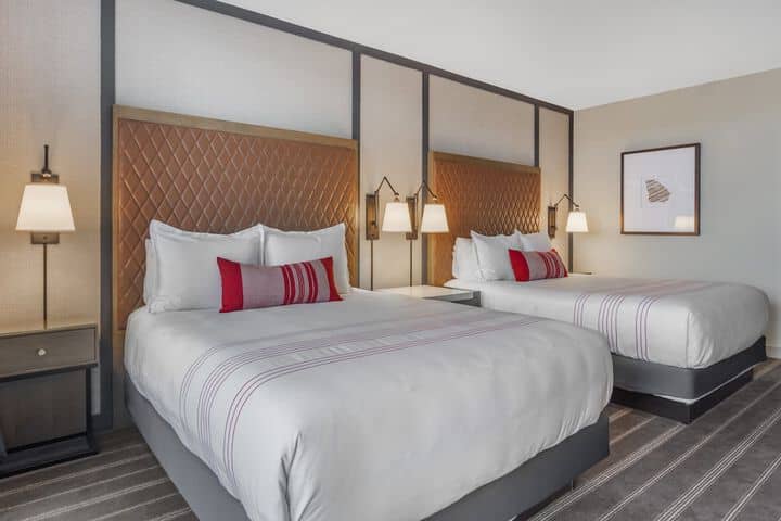 Room 40 of 90