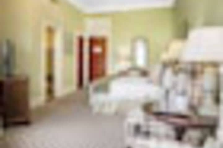 Room 65 of 396