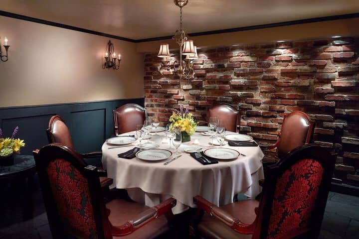 Dining 151 of 200