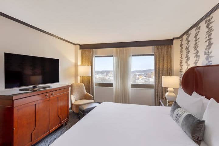 Room 10 of 78
