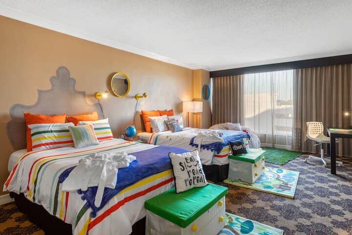 Room 58 of 187