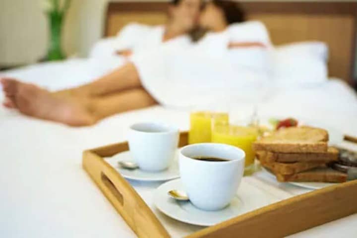 Breakfast/Coffee Service 107 of 133