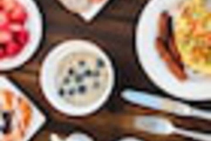 Dining 320 of 396