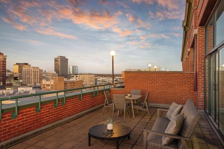 Terrace/Patio 57 of 98