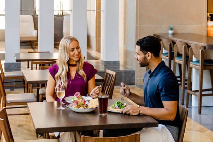 Dining 45 of 69
