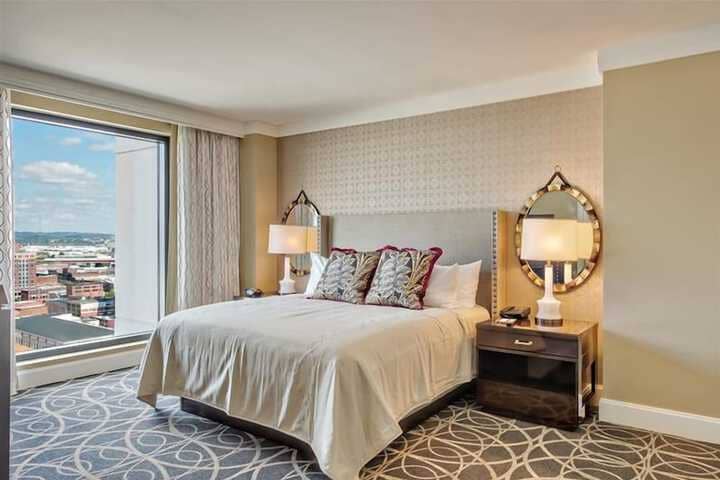 Room 16 of 70