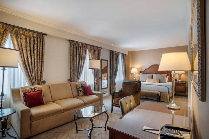 Room 92 of 200