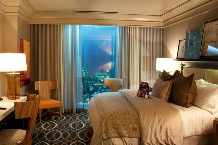 Room 44 of 161