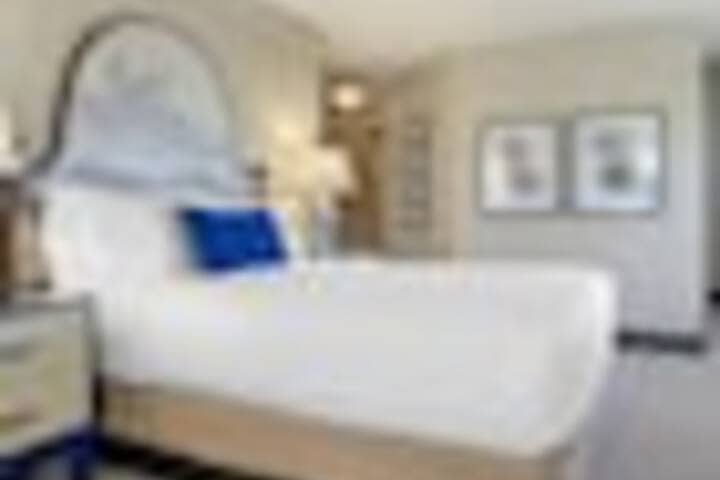 Room 71 of 153