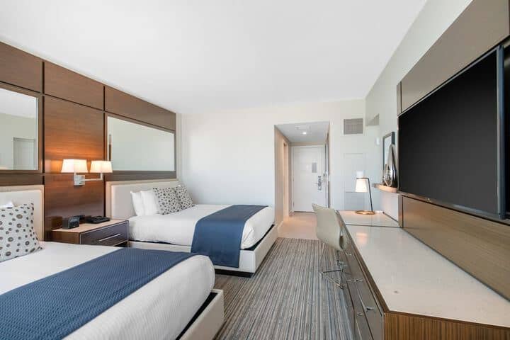 Room 12 of 85
