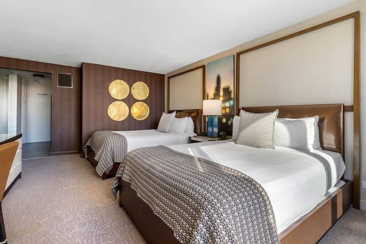 Room 40 of 109