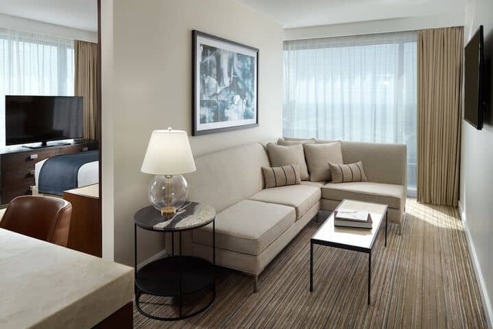 Room 29 of 85