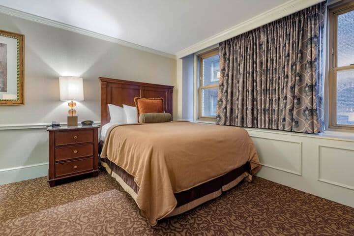 Room 46 of 113