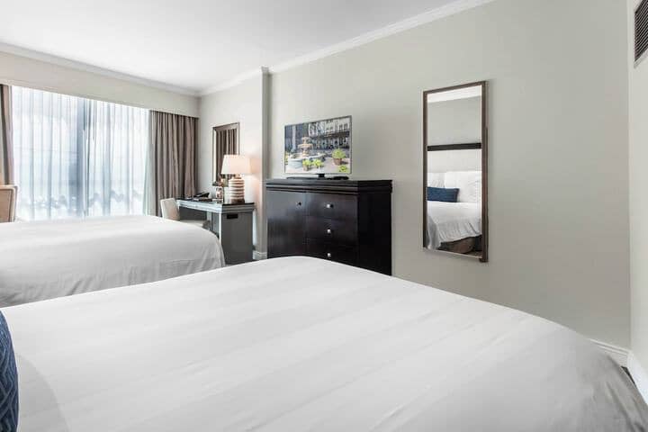 Room 60 of 83
