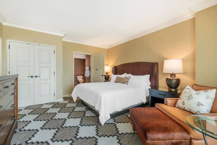 Room 15 of 122