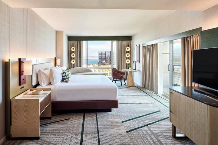 Room 22 of 69