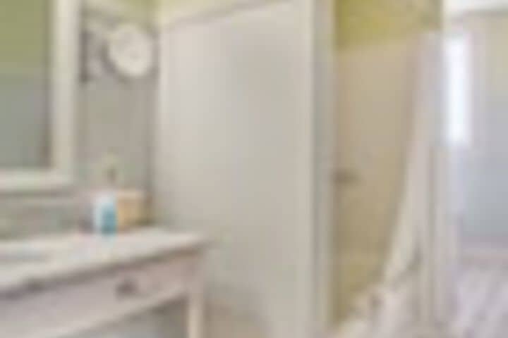 Room 146 of 396
