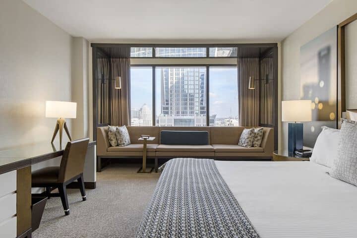 Room 46 of 109