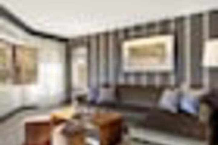 Room 89 of 153