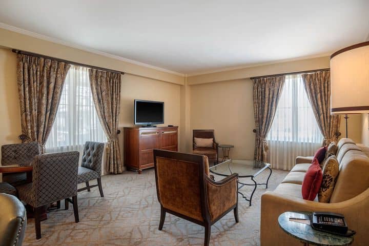 Room 104 of 200