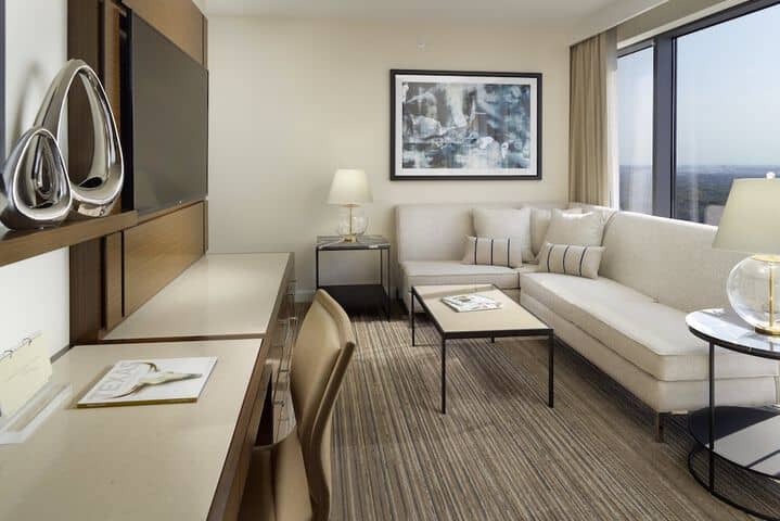 Room 18 of 85