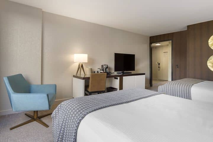 Room 56 of 109