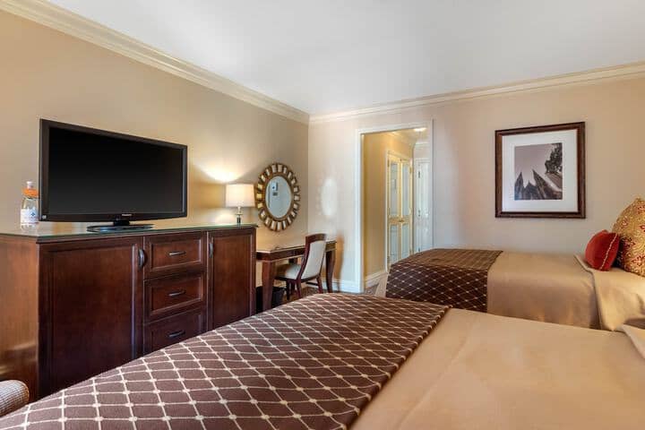 Room 35 of 113