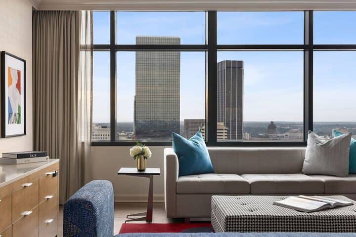 Room 40 of 100