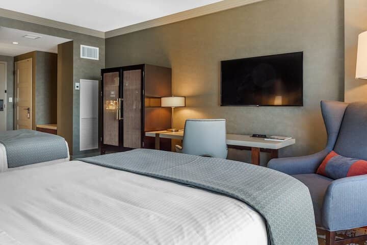 Room 32 of 133