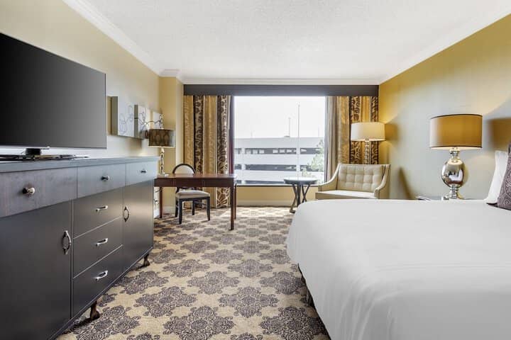 Room 63 of 187