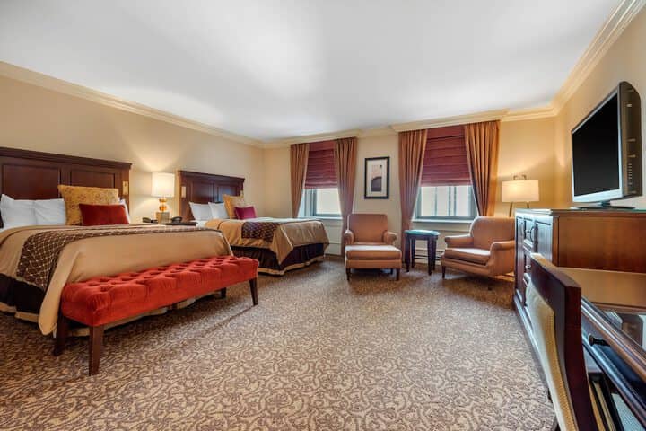 Room 37 of 113