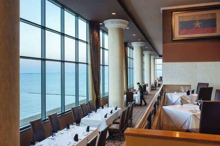 Dining 54 of 73