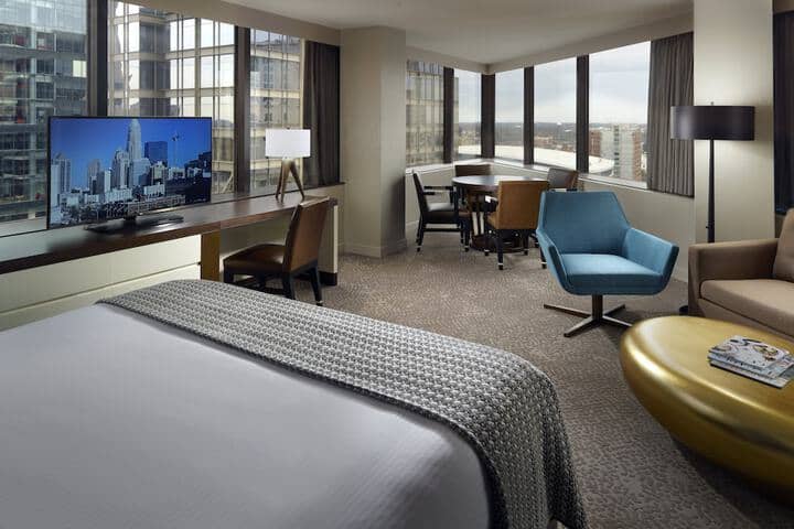 Room 42 of 109