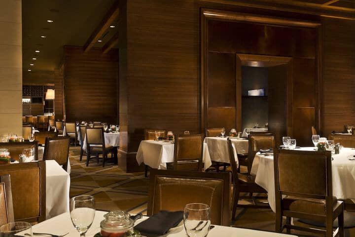 Dining 82 of 161